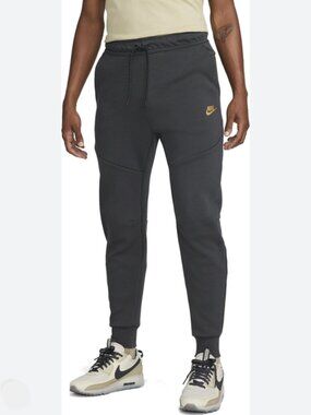 NIKE Tech Fleece Brushed Suede Jogger Pants Tapered DV0538-074 Gray/Black Sz XL